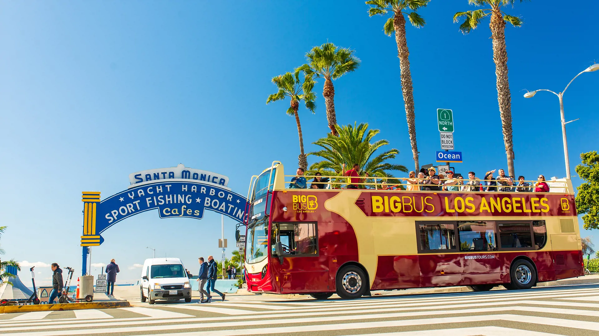 Big Bus Los Angeles Hop-on Hop-off Bus Tour - Photo 19